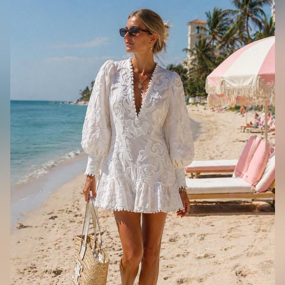 Zimmermann rebellion White Mini Dress size 1 small/medium